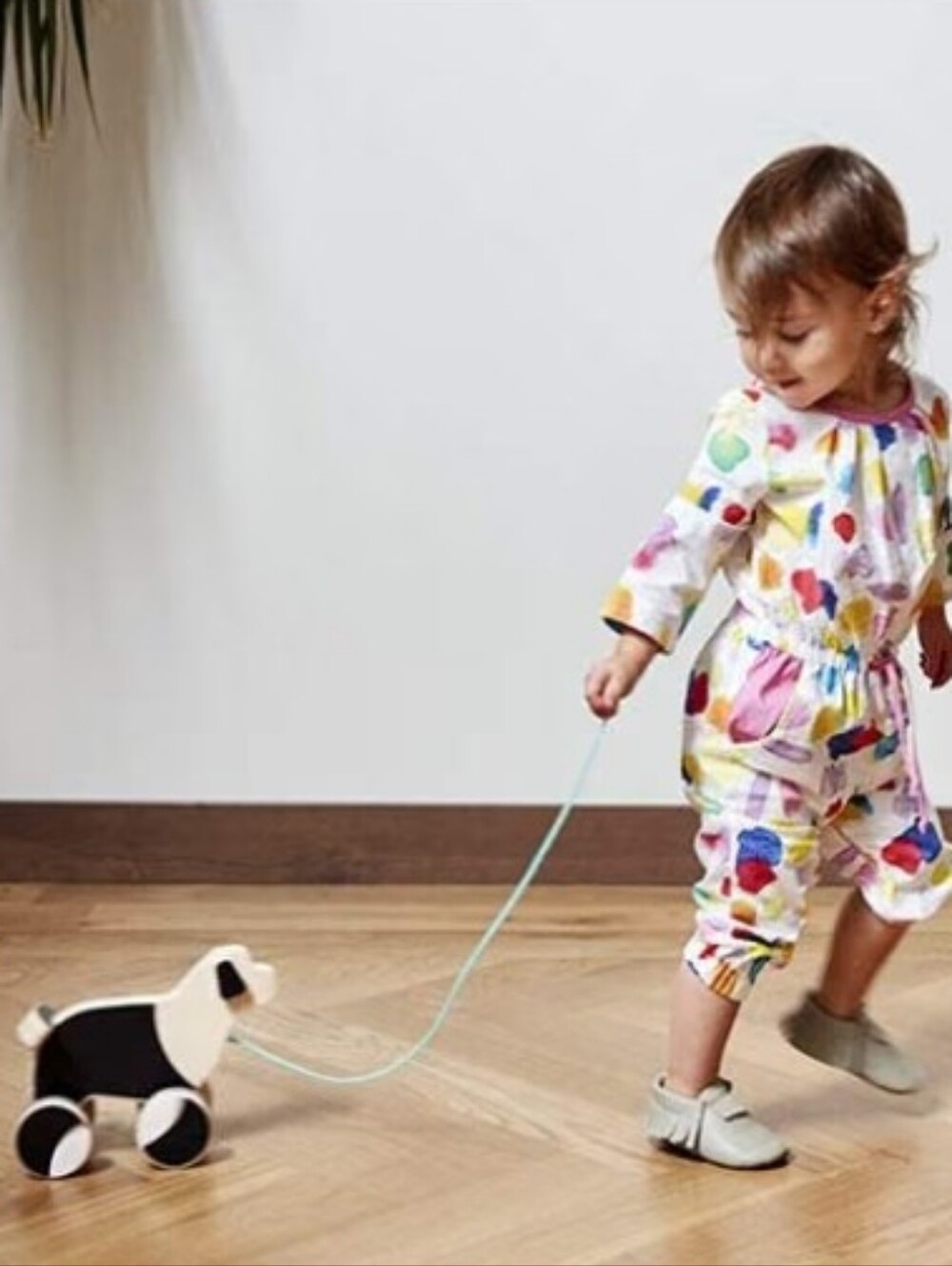 Lovevery The Pull Pup Wooden Pull Toy